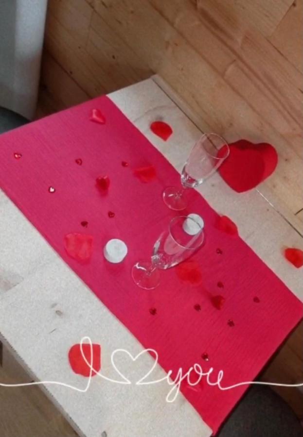 Les Roulottes A Sandie Thionville Dış mekan fotoğraf